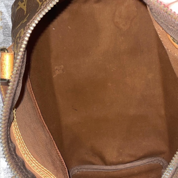 Louis Vuitton Monogram Speedy 30 - Picture 5 of 7